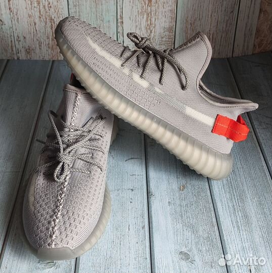 Кроссовки мужские летние adidas yeezy boost V2 350