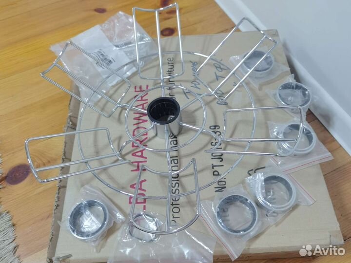 Металлический держатель Полочка