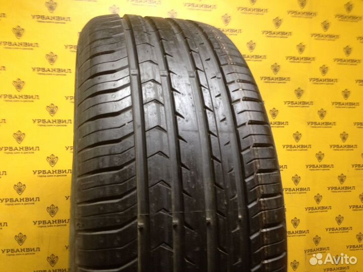 Continental ContiPremiumContact 5 215/55 R17 94W