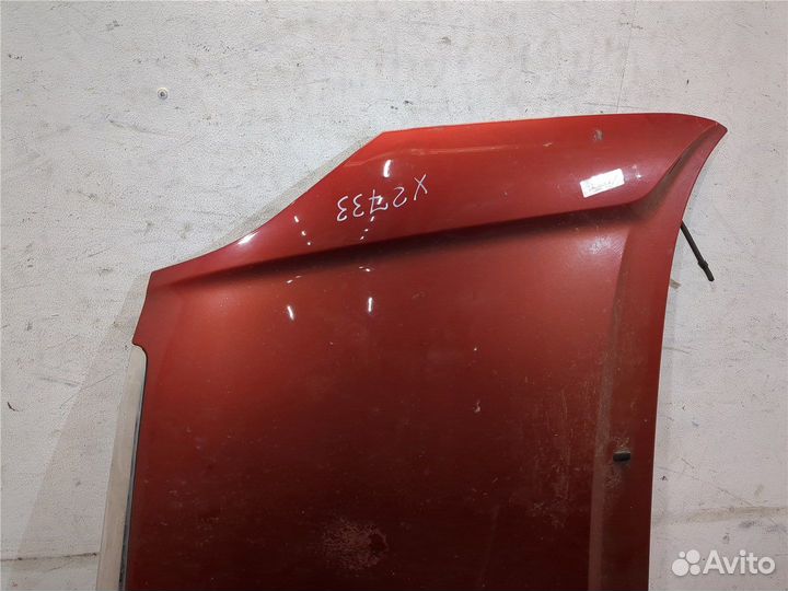 Капот Toyota Corolla Verso, 2003