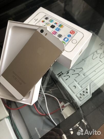 iPhone 5S, 16 ГБ