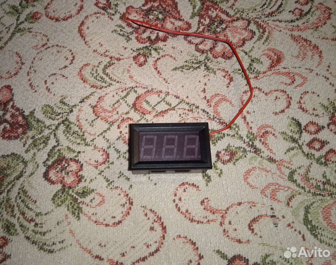 Цифровой вольтметр 4,5-30V