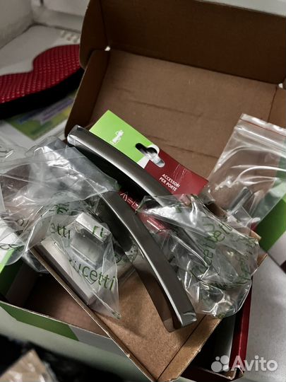 Дверные ручки межкомнатные с заверткой