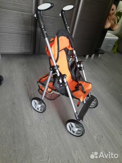 Коляска для кукол