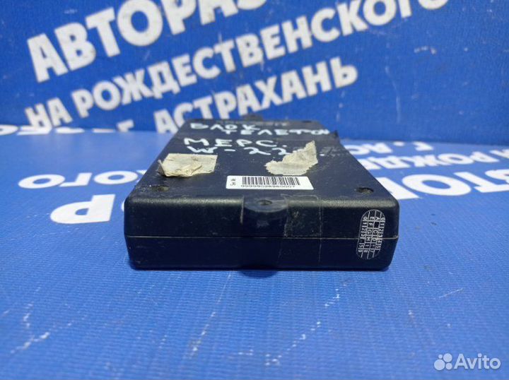 Блок управления телефоном Mercedes-Benz W220 седан