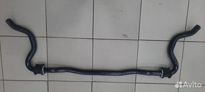 Стабилизатор передний Lexus LX