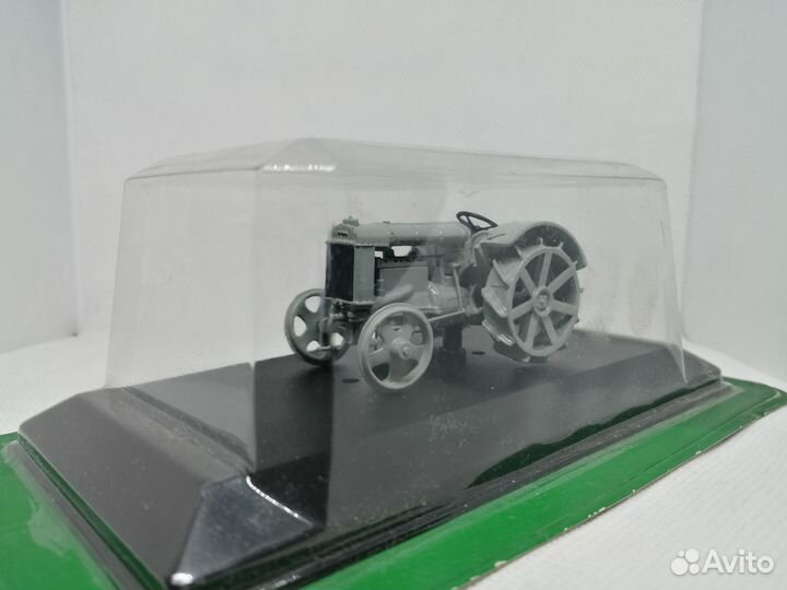 Модель Колёсный трактор Фордзон-Путиловец