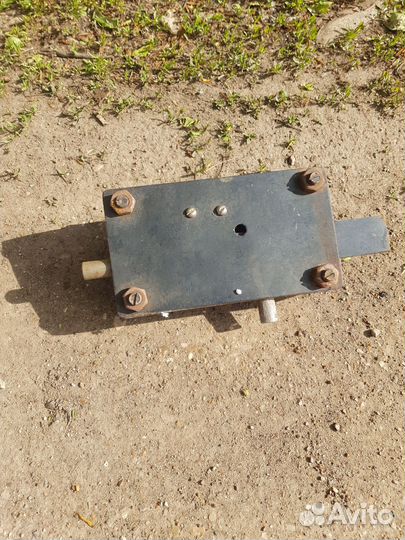 Замок гаражный внутренний