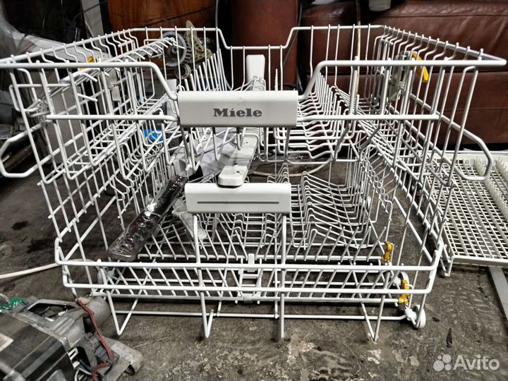 Посудомоечная машина Miele по запчастям
