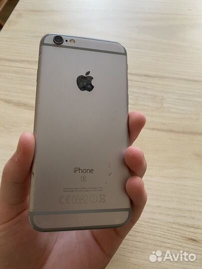 iPhone 6S, 16 ГБ