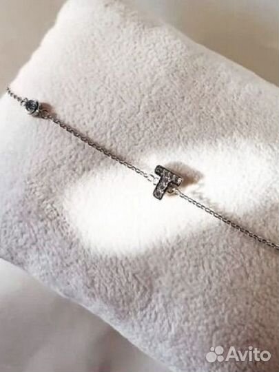 Серебряный браслет Буква