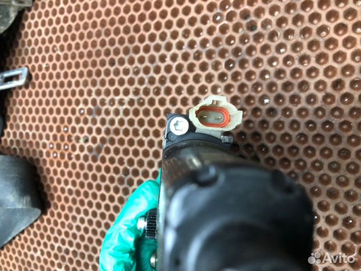 Мотор стеклоподъемника передний правый Hyundai