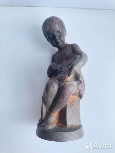 Статуэтка Касли 1981 год