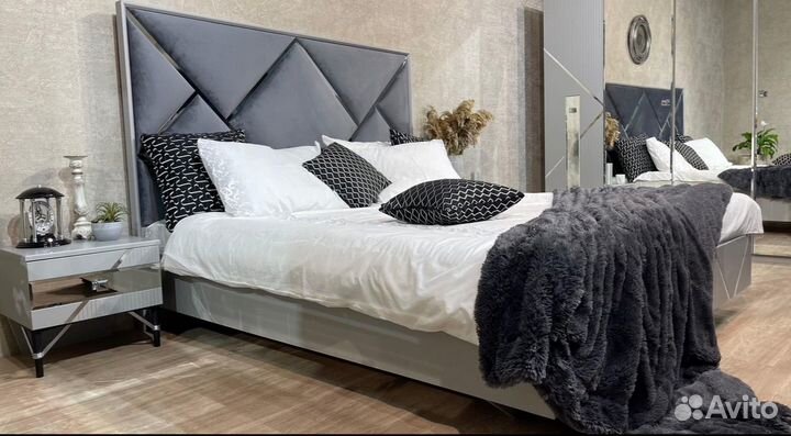 Спальный гарнитур «Ализе»