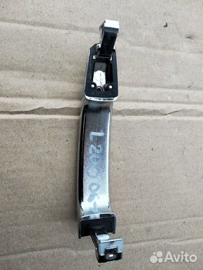 Mitsubishi L200 Ручка Хром оригинал