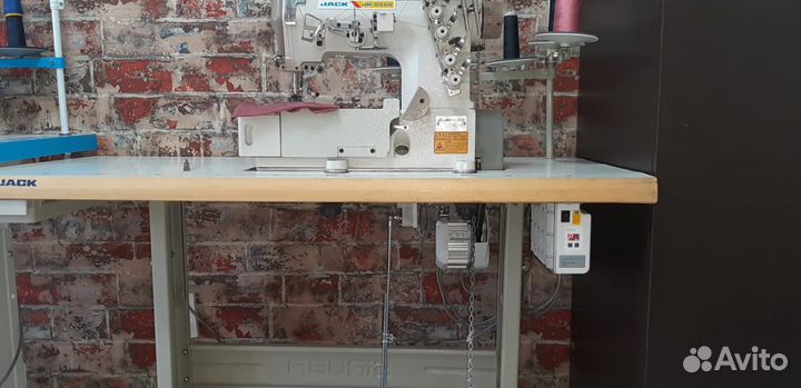 Распошивальная швейная машина