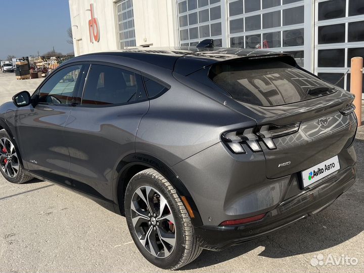 Ford Mustang Mach-E 337 л.с. AT, 2023, 32 000 км
