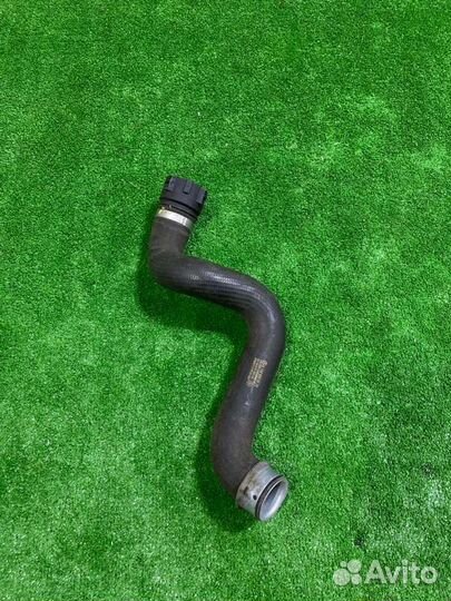 Патрубок охлаждения Mercedes-Benz Gls 166 642.826