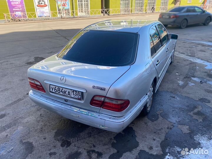 Фонари на Мерседес 210