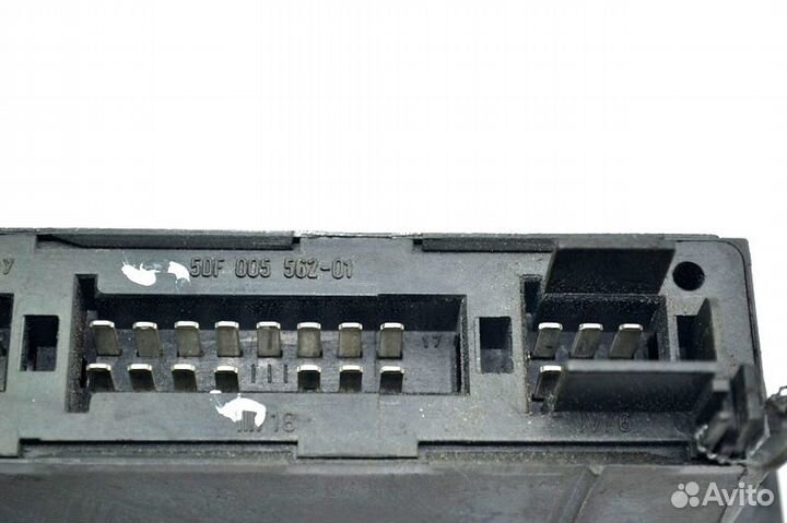 Блок предохранителей mercedes-benz Actros MP1 1853