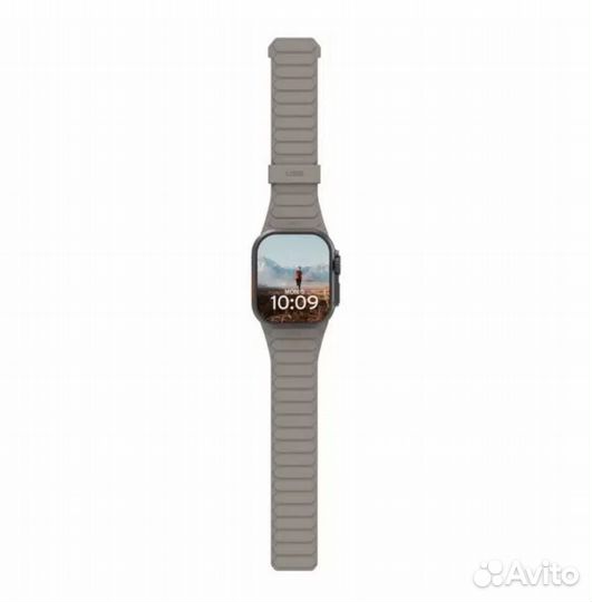 UAG Pathfinder Apple Watch 49/45/44/42 Titanium
