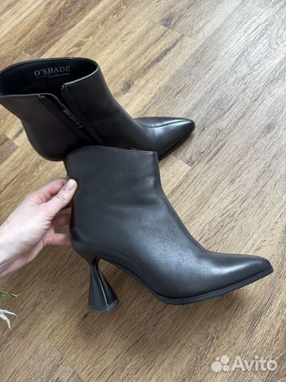 Ботильоны новые натуральная кожа 38(39)