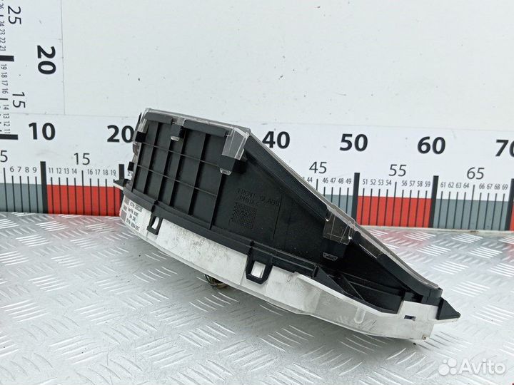 Панель приборная (щиток приборов) для Volvo XC90 1