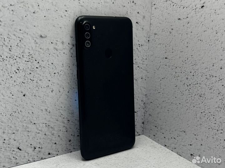 Samsung Galaxy A11, 2/32 ГБ