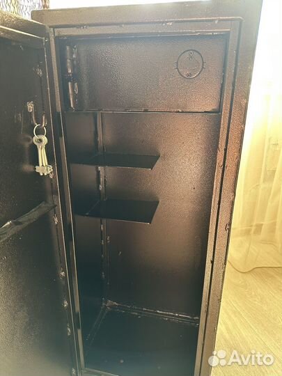 Оружейный сейф