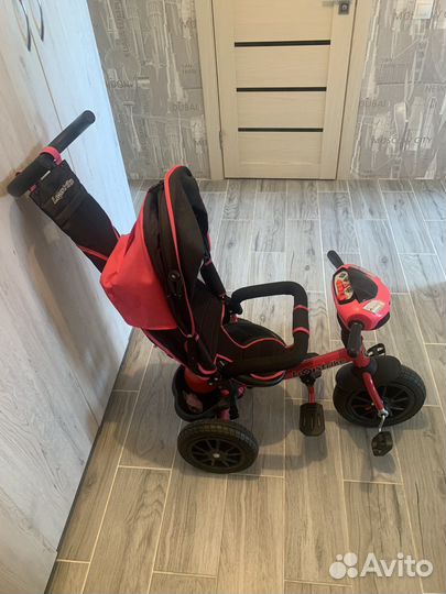 Трехколесный велосипед