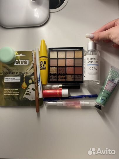 Набор косметики пакетом