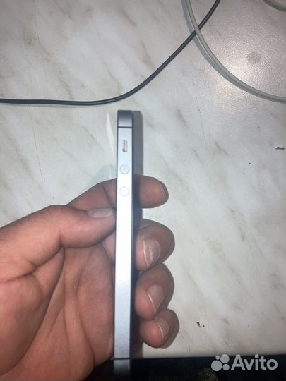 iPhone 5S, 16 ГБ
