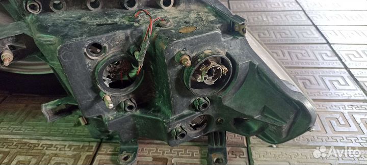 Передний фары Ниссан Подфандер