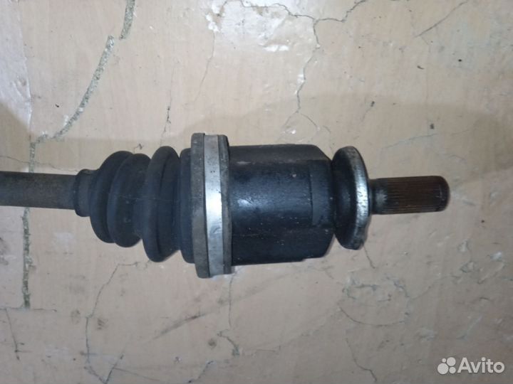 Привод левый Chevrolet Lachetti Лачетти 1.8 АКПП