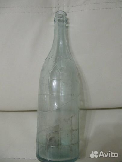 Бутылка 30-х годов СССР. Уршельский завод