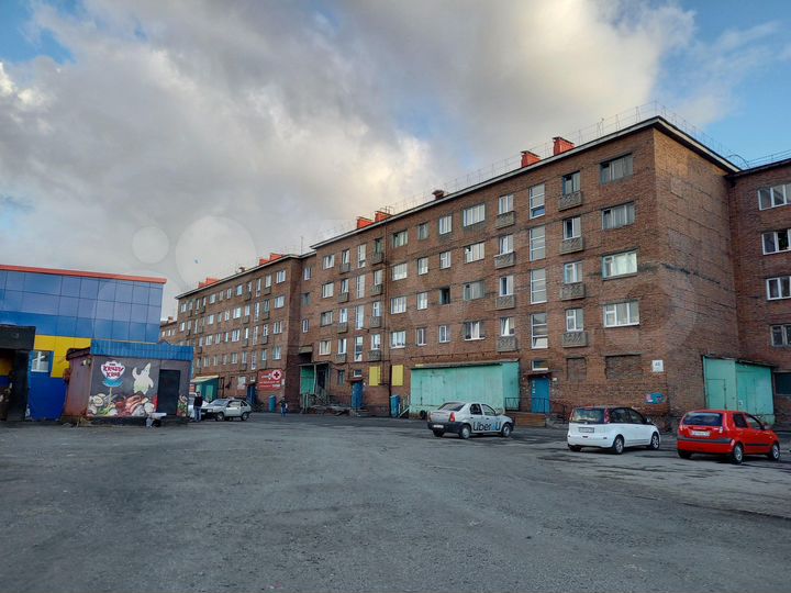 2-к. квартира, 42,2 м², 2/5 эт.