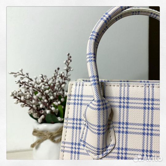 Миниатюрная сумочка трапеция