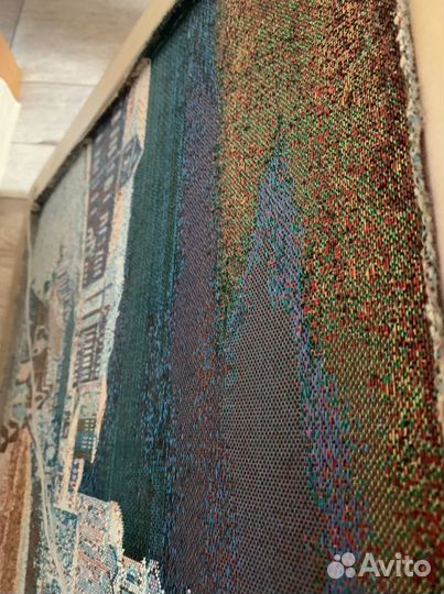 Картина на гобелене