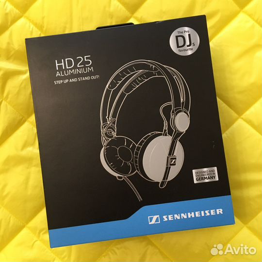 Наушники Sennheiser HD 25 Aluminium 70 Ом + кейс