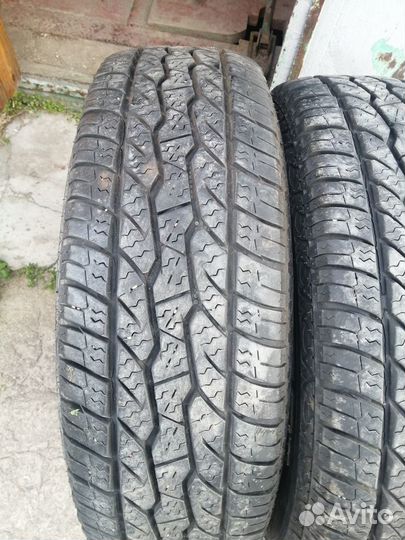 Maxxis AT-771 Bravo 205/70 R15