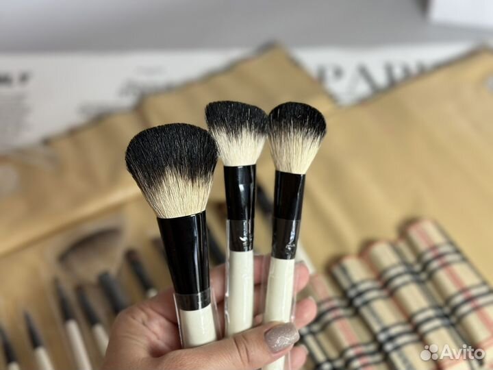 Кисти для макияжа