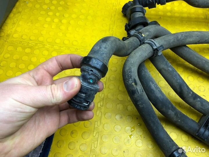 Трубка Peugeot Traveller combi L3 H1 дизель DW10FD