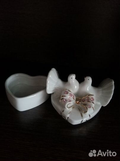 Шкатулка для украшений голуби
