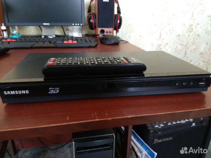 3d blu ray плеер Samsung BD E5500