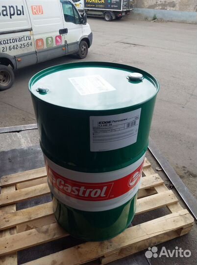 Масло моторное Castrol 15W40 для грузовых авто