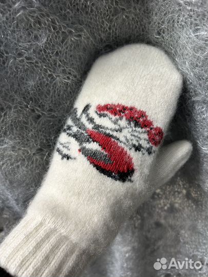 Варежки женские/мужские