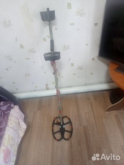 Металлоискатель fisher f22