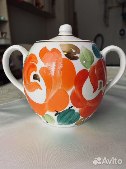 Сервиз чайный «Агашки, Розы» СССР. Песочное