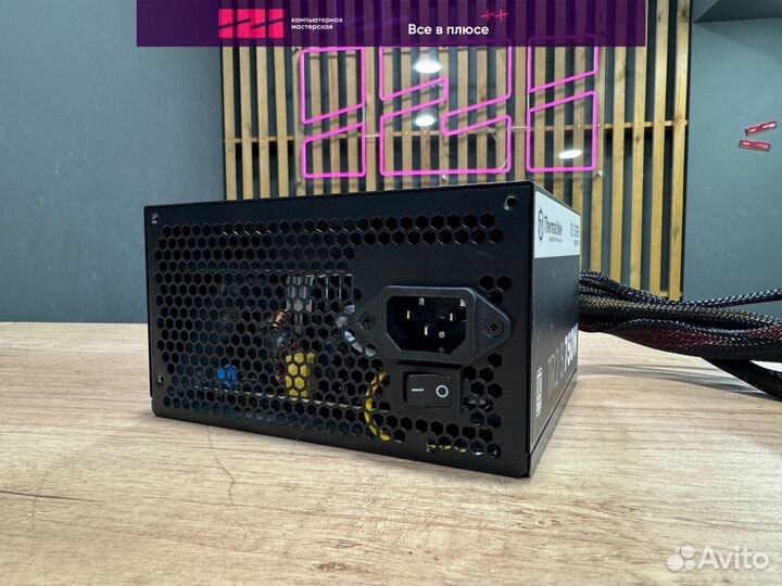 Блок питания Thermaltake TR2 S 750W