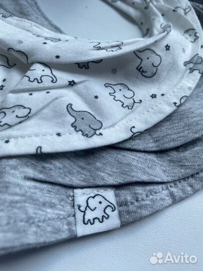 Слюнявчик нагрудник H&M